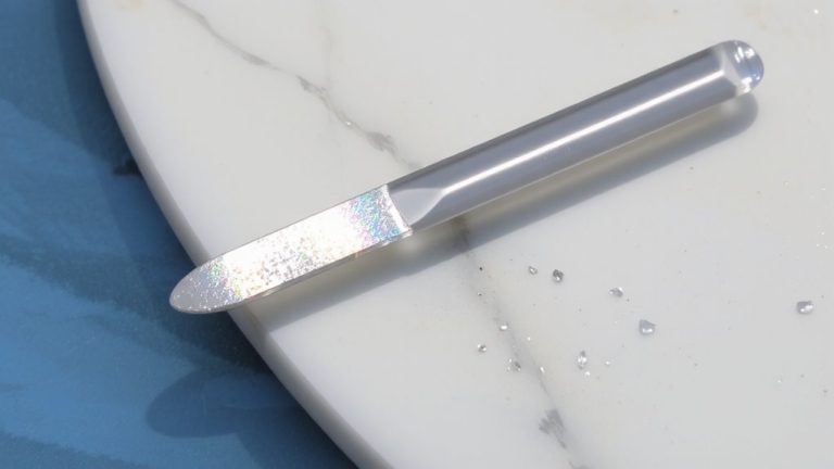best nail file guide