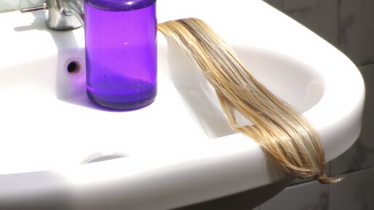 best toner for brassy hair