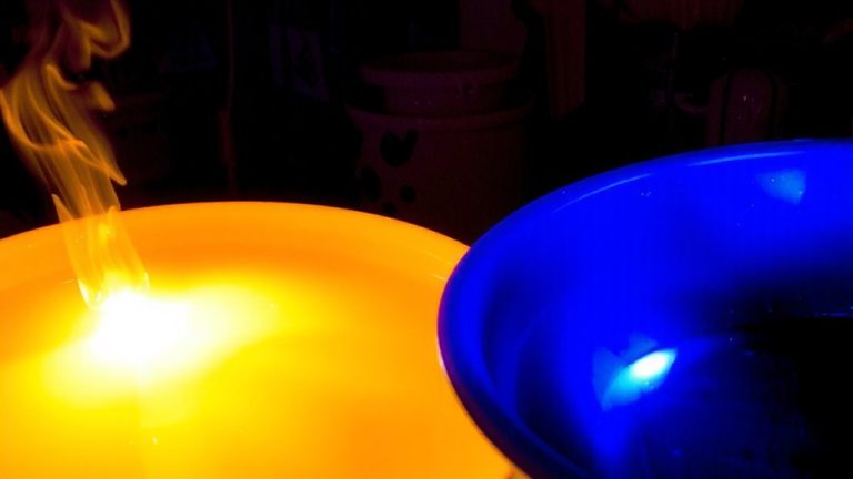 ceramic plates distribute heat evenly