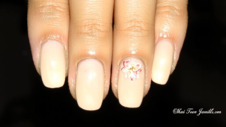 elegant nails for wedding