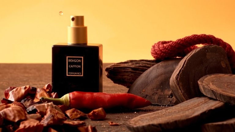 spicy notes enhance fragrance depth